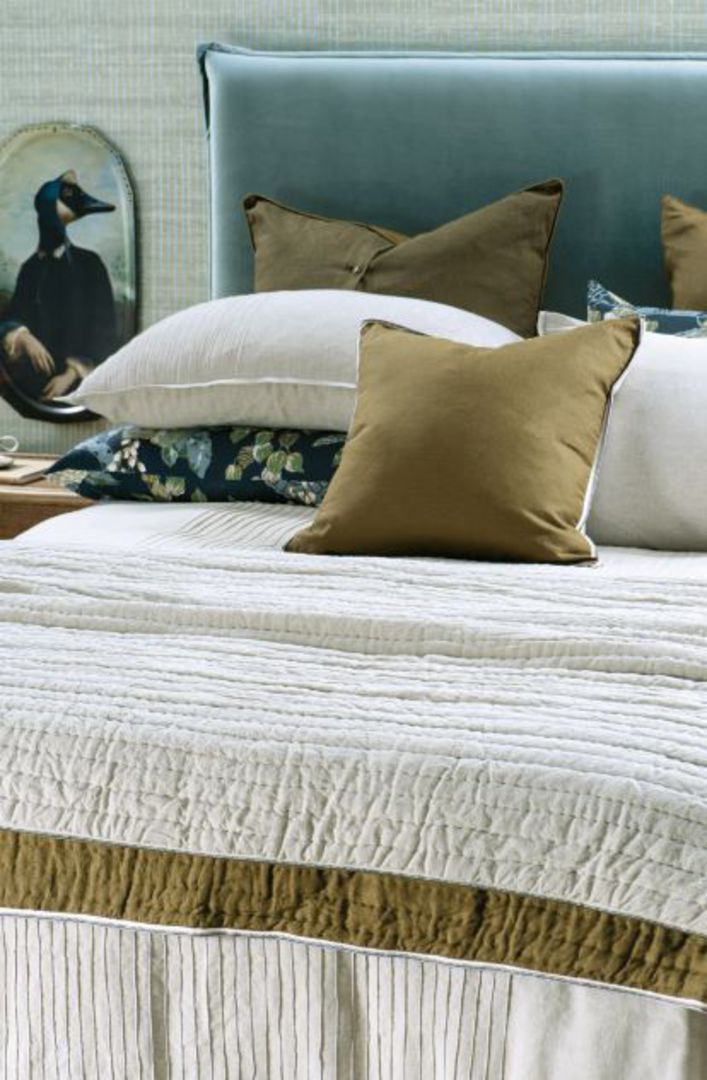 Bianca Lorenne - Appetto - Coverlet - Cushion - Moss image 1